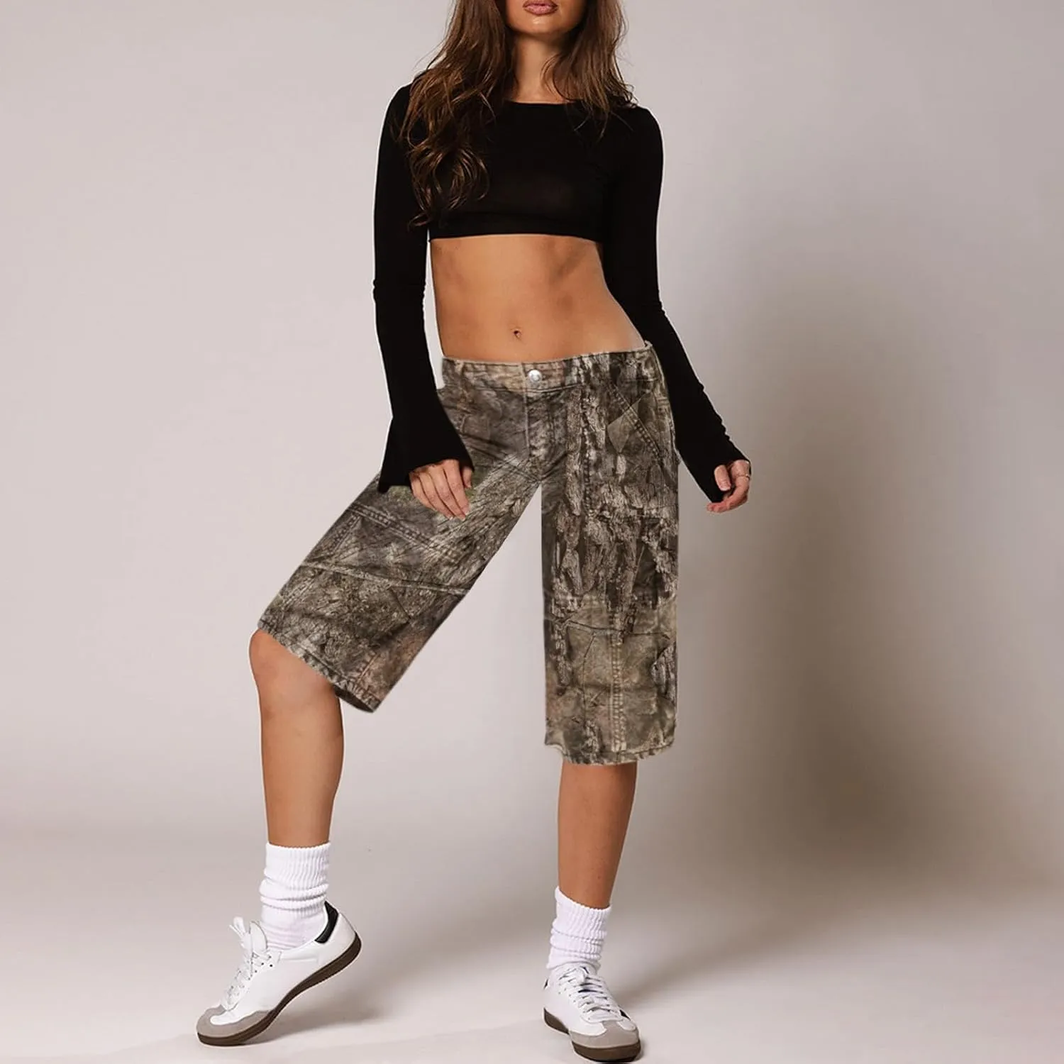 Women Camo Shorts Y2K Maple-Leaf Baggy Jorts Casual Long Jean Shorts Bermuda Shorts with Pocket Hiking Shorts