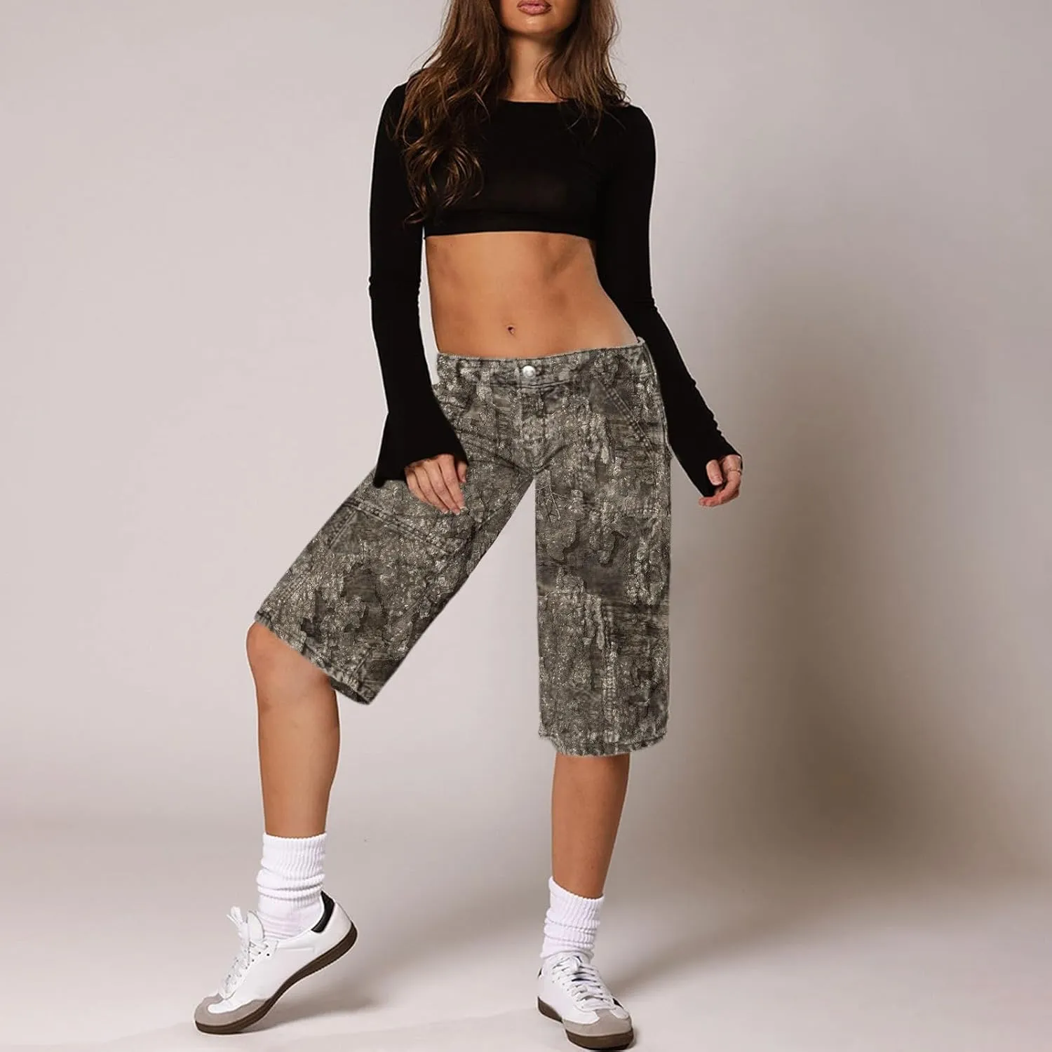 Women Camo Shorts Y2K Maple-Leaf Baggy Jorts Casual Long Jean Shorts Bermuda Shorts with Pocket Hiking Shorts