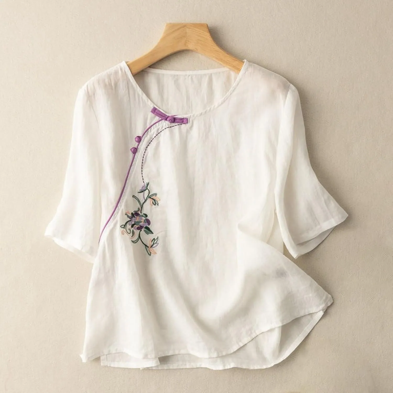 Women's 3/4 Sleeve Linen Shirts Casual Crew Neck T-Shirts Retro Embroidered Loose Fit Summer Tee Shirts
