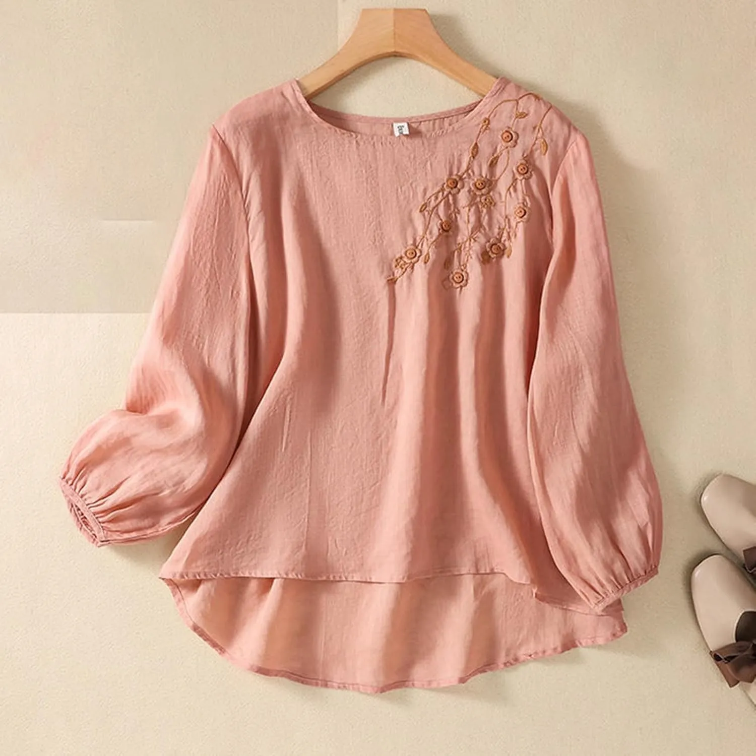 Women's 3/4 Sleeve Linen Shirts Casual Crew Neck T-Shirts Retro Embroidered Loose Fit Summer Tee Shirts
