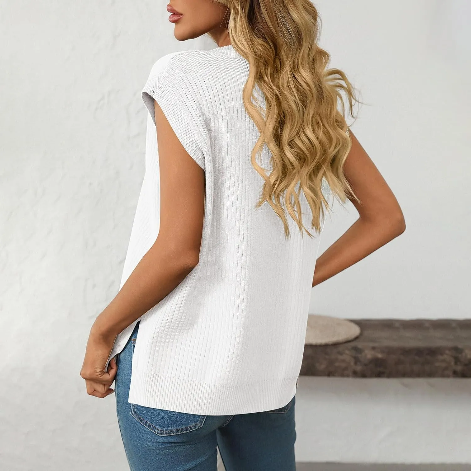 Women's Summer Tank Tops Sleeveless V Neck Knit Ribbed Top Loose Fit Bussiness Casual Fashion Work Vacation Clothes
